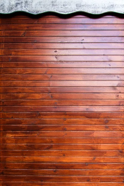 木の背景 コピースペースとしての水平茶色の木製の傾斜壁のテクスチャパターン — ストック写真