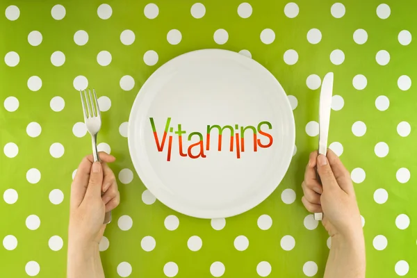 Frau isst Vitamine, Draufsicht — Stockfoto