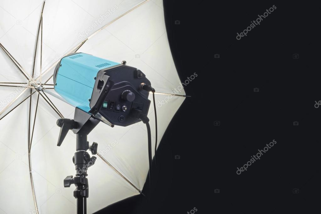 Photography Studio Flash Head with Umbrella
