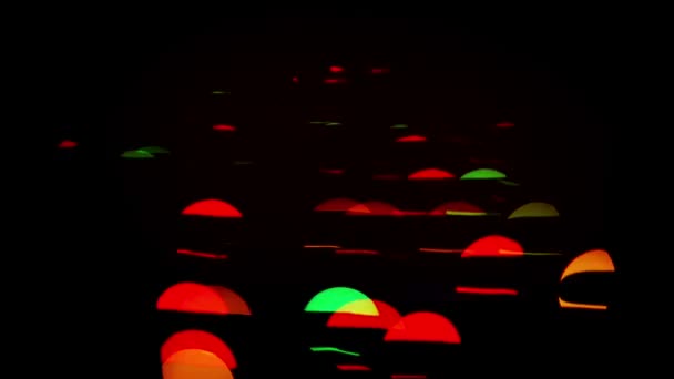 Coloré déconcentré clignotant bokeh lumières festives comme fond abstrait — Video