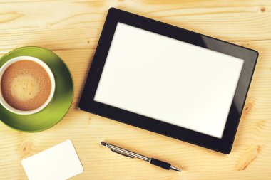 tablet bilgisayar ile boş bir beyaz ekran