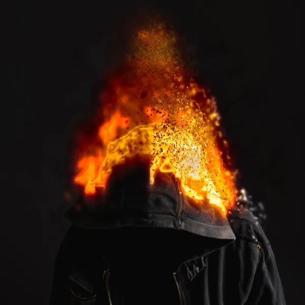 Kopf in Flammen — Stockfoto