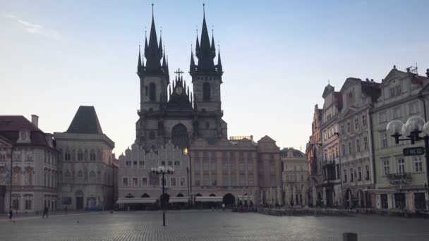 Rano na Pradze Rynek Staromiejski — Wideo stockowe