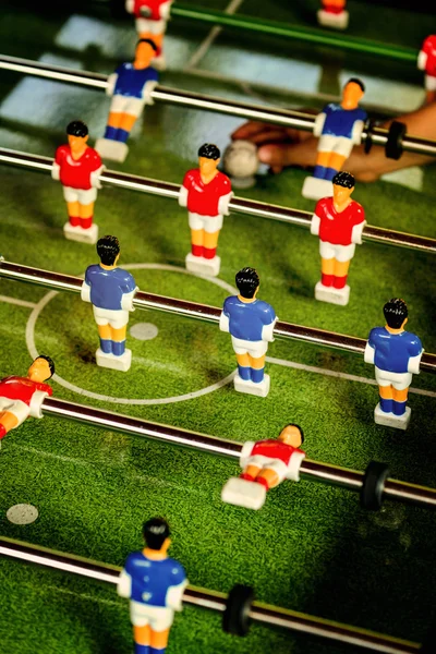 Vintage futbolín, fútbol de mesa o fútbol juego de Kicker —  Fotos de Stock