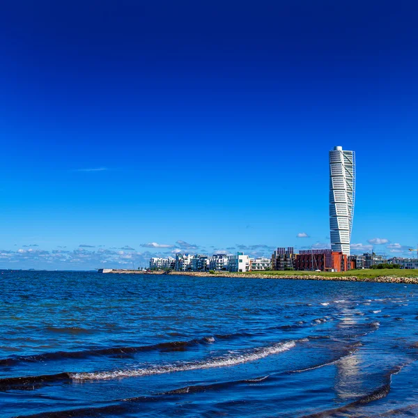 Sueco Malmo West Harbor Área Cityscape with Turning Torso — Foto de Stock