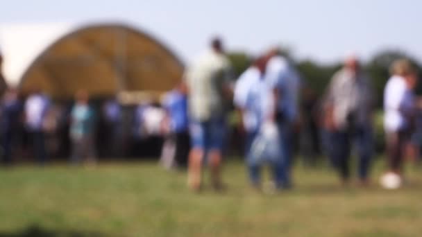 Sfocatura folla di persone, Concetto pubblico generale — Video Stock