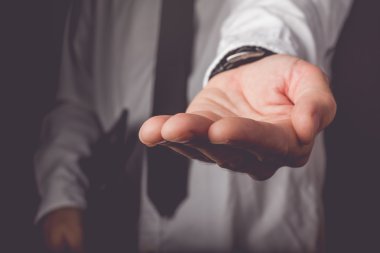Para kredi için isteyen işadamı