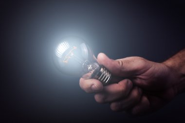 Anlama ve yeni fikirler üreten yaratıcı aydınlanma,