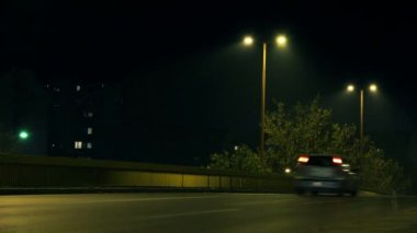 Yüksek hızlı şehir trafik geceleri