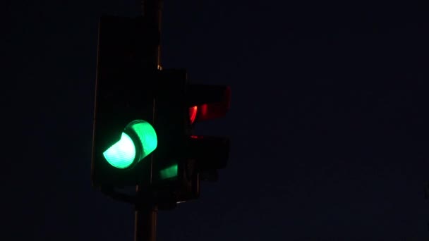 Trafik ışığı sinyalizasyon — Stok video