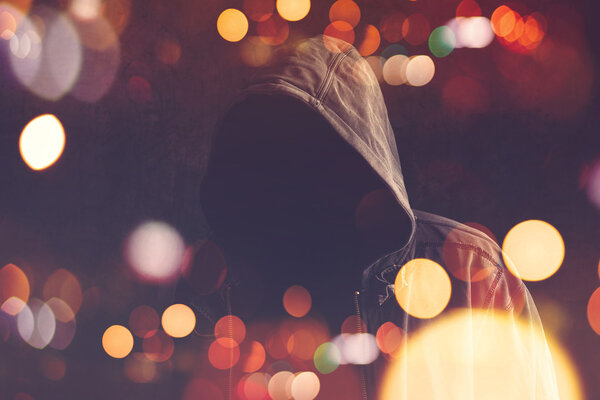 Безликий неузнаваемый человек без личности
