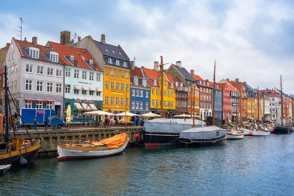 코펜하겐 Nyhavn 운하와 구 — 스톡 사진