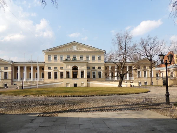 O Palácio de Yusupov no Rio Fontanka, São Petersburgo — Fotografia de Stock