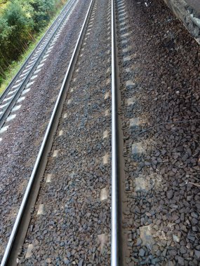 Demiryolu Platformu ve raylar