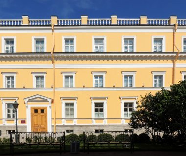 Şair yetkisiyle St Petersburg Müzesi-Emlak