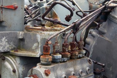 eski dizel motor