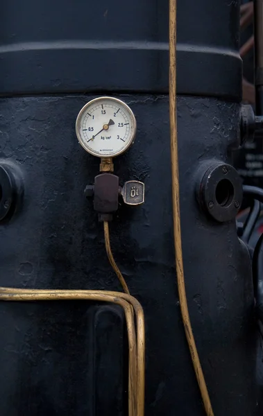 Eski dizel motor ölçer — Stok fotoğraf