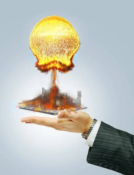 Explosión nuclear a mano — Foto de Stock