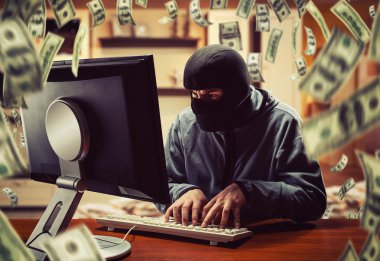 Ofiste hacker giyen maskesi