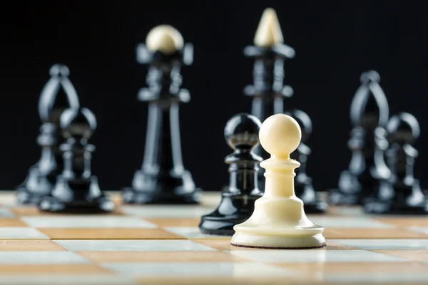 White pawn standing — Stock Photo, Image