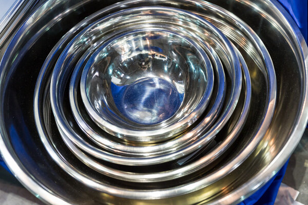 ирония пищевого контейнера
