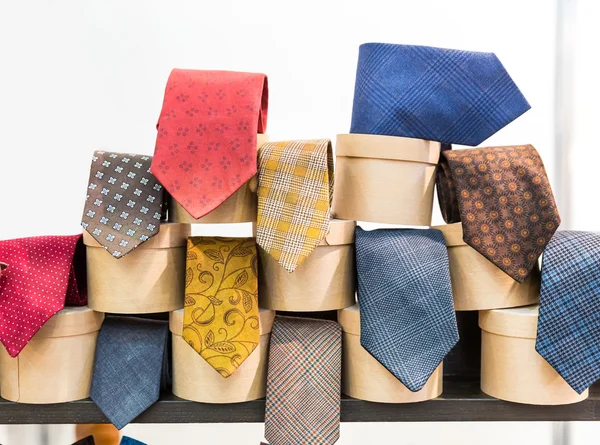 Різнокольорові vintage краватки — стокове фото
