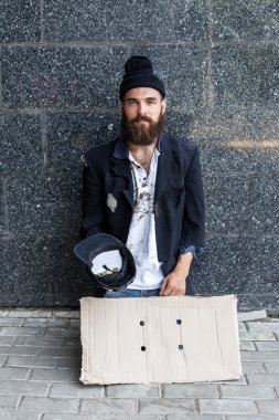 Karton parçası ile Begar