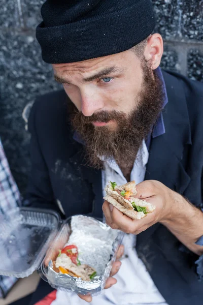 Traurige Obdachlosen-Nahaufnahme — Stockfoto