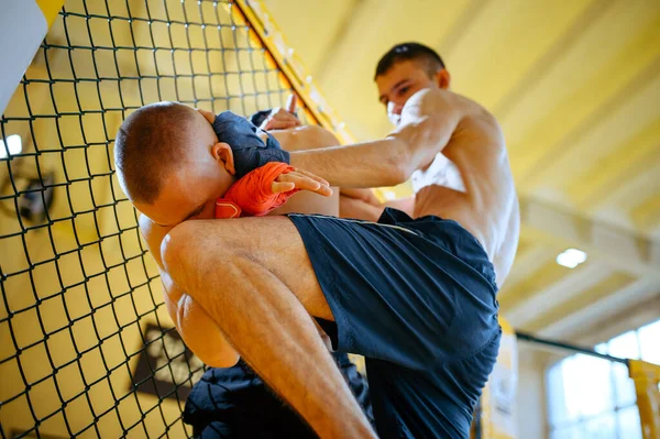 Male Mma Fighter Performs Knee Hit His Opponent Cage Gym — Stock Photo, Image
