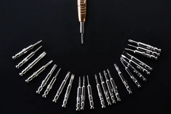 Screwdriver and set of replaceable bits, nobody — Stock Photo, Image