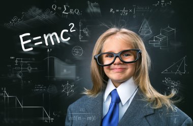 Komik küçük kız-bilim adamı