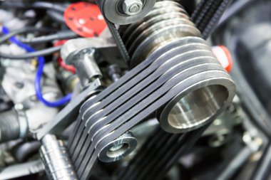 araba motorunun bir parçası