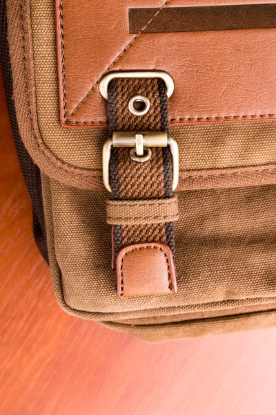 Brown mochila fivela — Fotografia de Stock