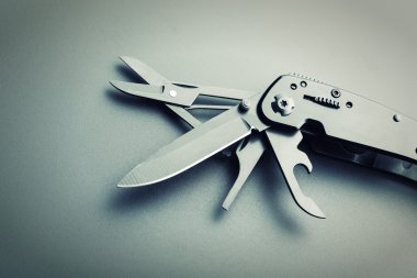 Multitool bıçak açıldı