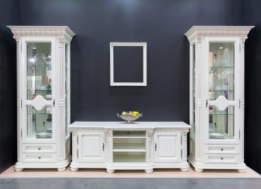 Ağaç cupdoards odasında