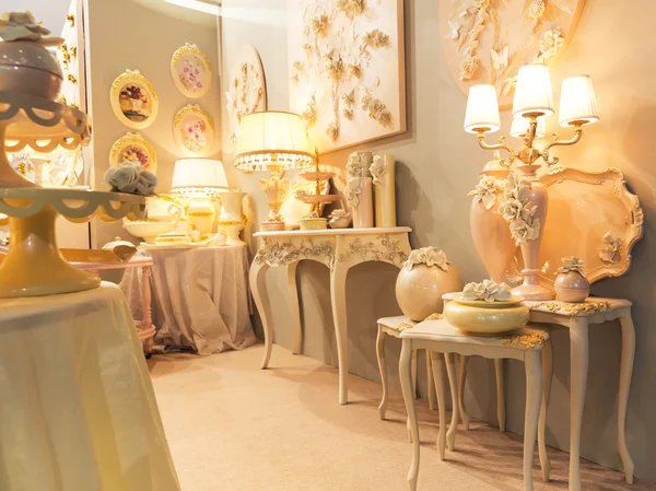 Lámparas de lujo en la habitación moderna — Foto de Stock