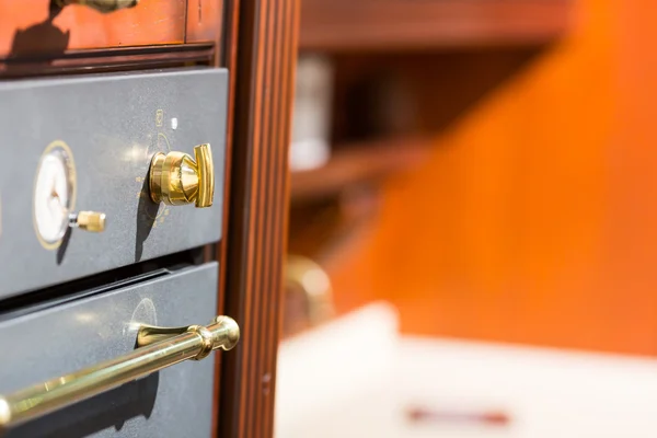 Close up of oven in kitchen — Stock Photo, Image