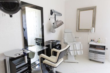 Modern luxurious hairdresser's room