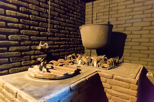 Boiling water in the bath-house room — Stock Photo, Image