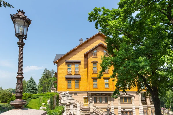 Mezhigirya residence of Yanukovich — Stock Photo, Image