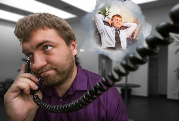 Man spreekt op de telefoon — Stockfoto