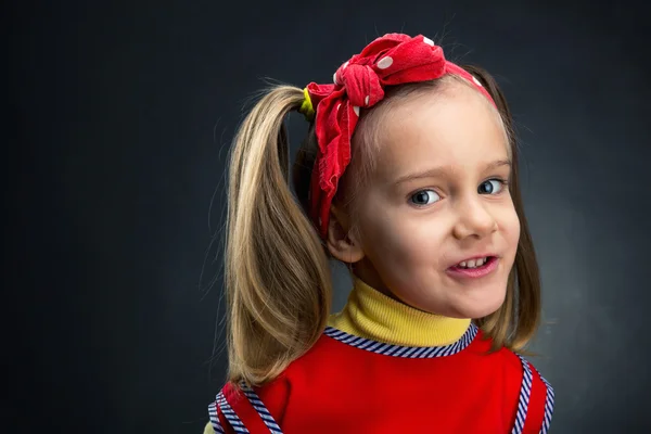 Cara de menina engraçado — Fotografia de Stock