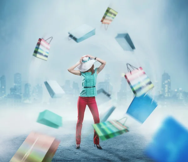 Woman with  shopping bags — Stock Photo, Image