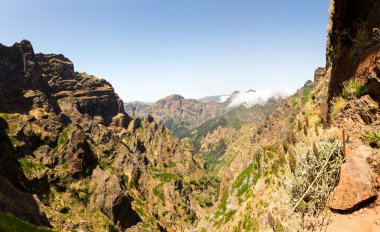 yüksek bulutlu Dağları