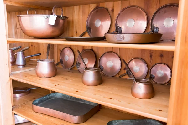 Set of old ibriks and pans — Stock Photo, Image