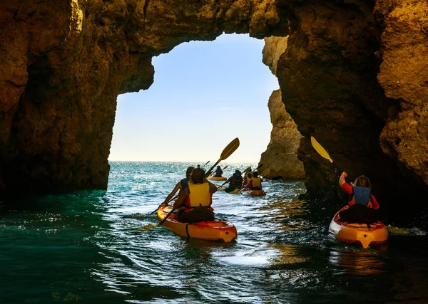 Group of tourists kayaking — Stock Photo, Image
