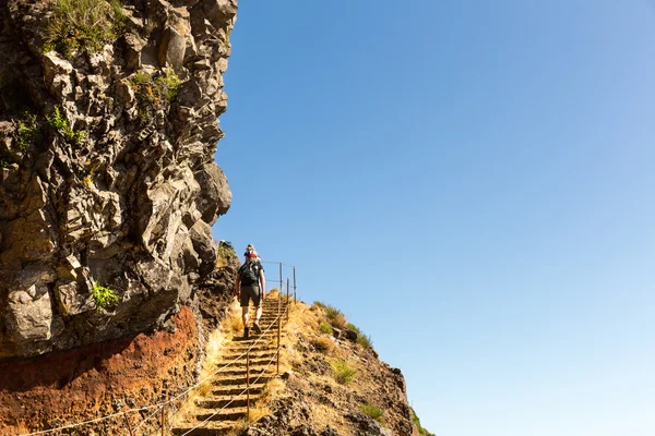 Touristes en montagne Portugal — Photo