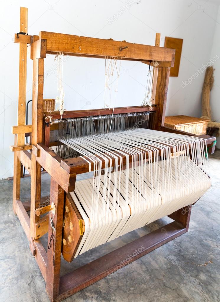 Old shuttleless loom