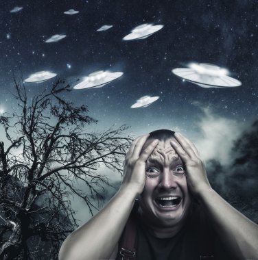 Çığlık Ufo adam tarafından korkuttu