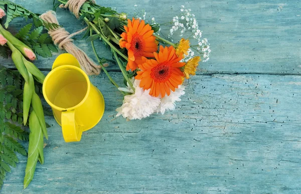 色とりどりの花の静物 — ストック写真